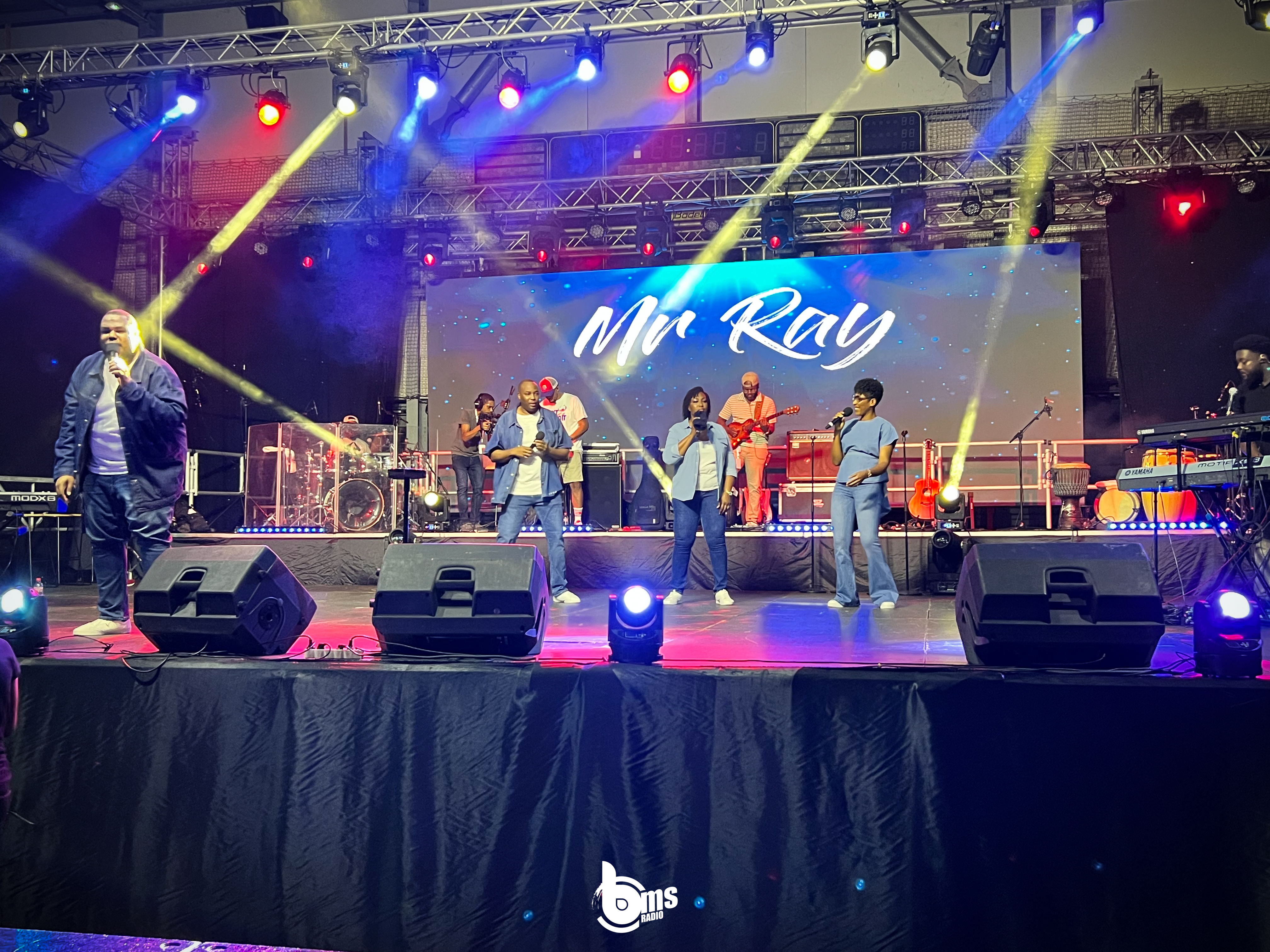 Evodie & MrRay-23.jpg (6.21 MB)